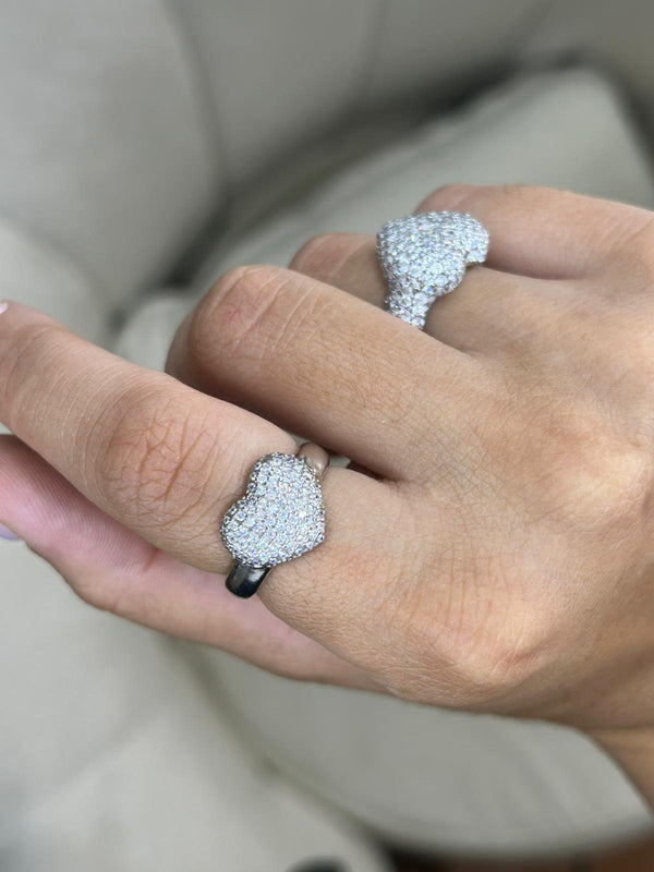 ANELLO FASCIA CON CUORE PAVE'