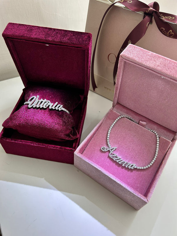 ASTUCCIO IN VELLUTO CON LUCE INCORPORATA