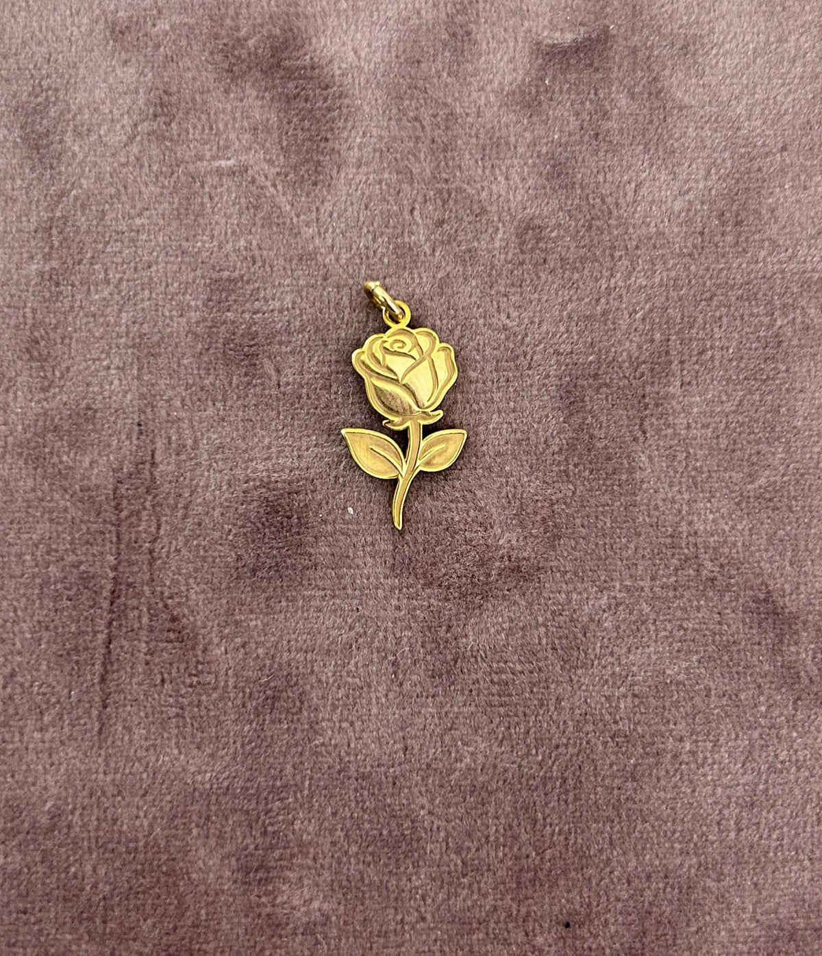 CIONDOLO ROSA