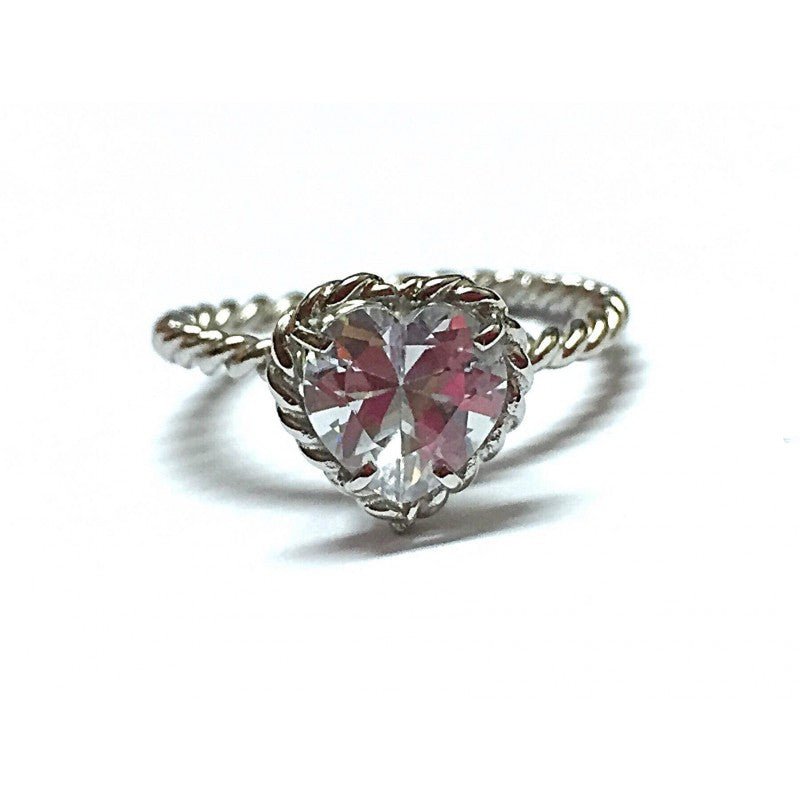 RING WITH WHITE HEART