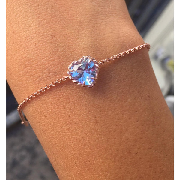 BRACCIALE CON CUORE AZZURRO